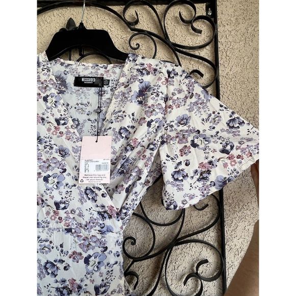 Missguided Maternity Front tie mini Dress - Size 2 - Floral Lilac / Multicolored - Picture 4 of 12